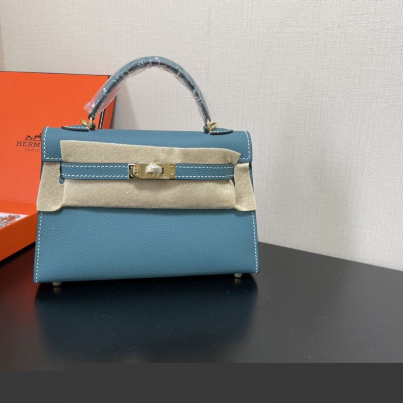 H**mes kelly bags